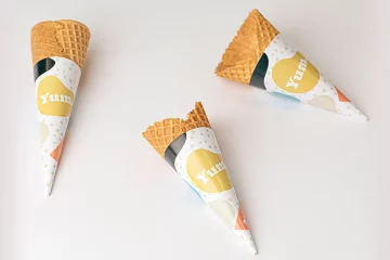 Say Goodbye to Sticky Fingers with Innovative Ice Cream Cone Sleeves