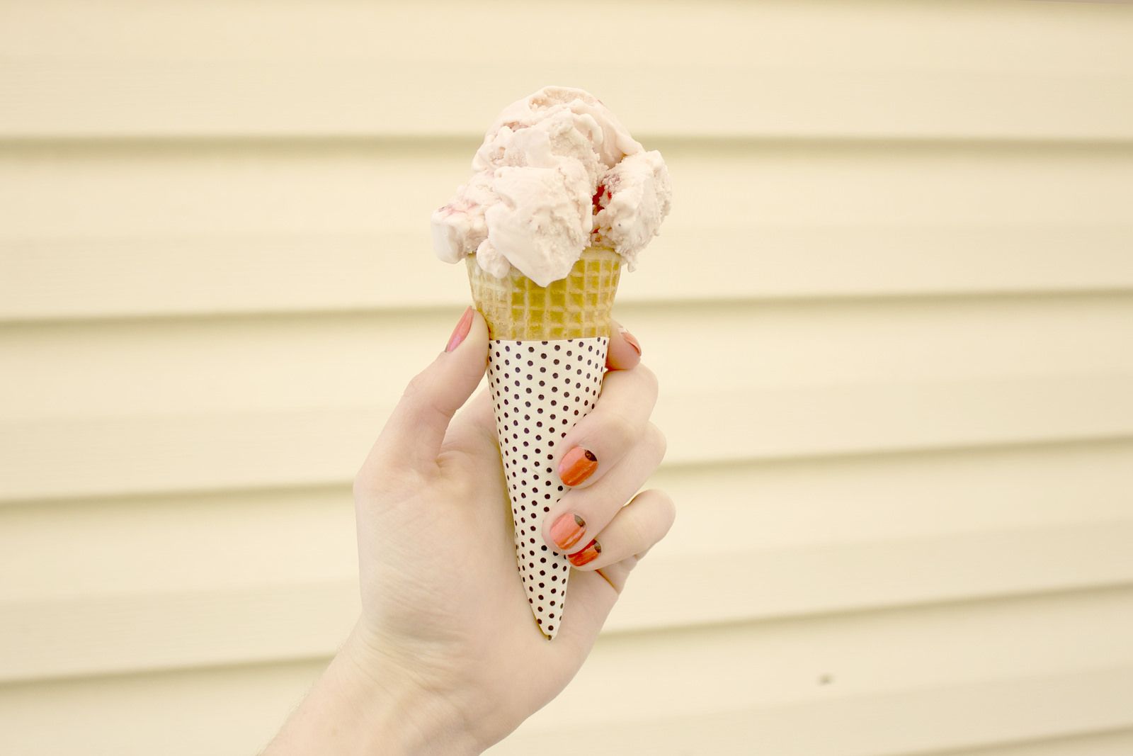 Top 3 Ice Cream Cone Sleeve Trends You Need to Try Now