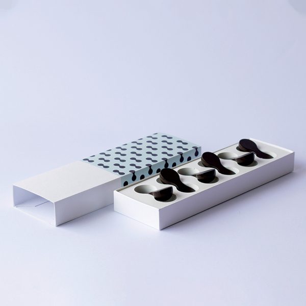 Chocolate Bar Sleeve Packaging - Image 4